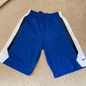 Nike Dri-Fit Mens Performance Fabric Basketball Shorts.